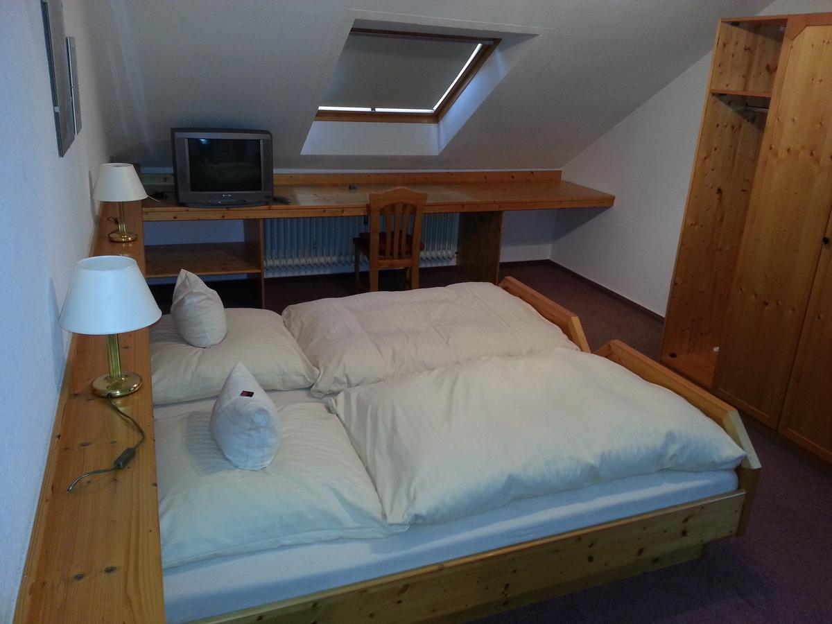 Hotel Bad Bruckhaus Gurtweil الغرفة الصورة